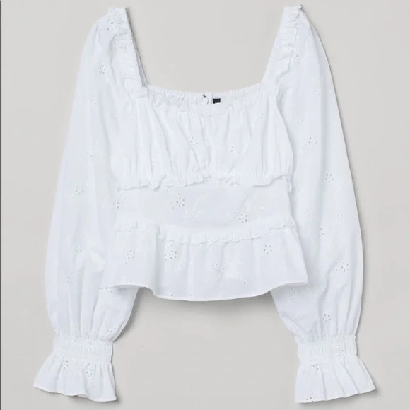 NWT! H&M Eyelet Long Sleeve Lace Blouse in white - Picture 1 of 2